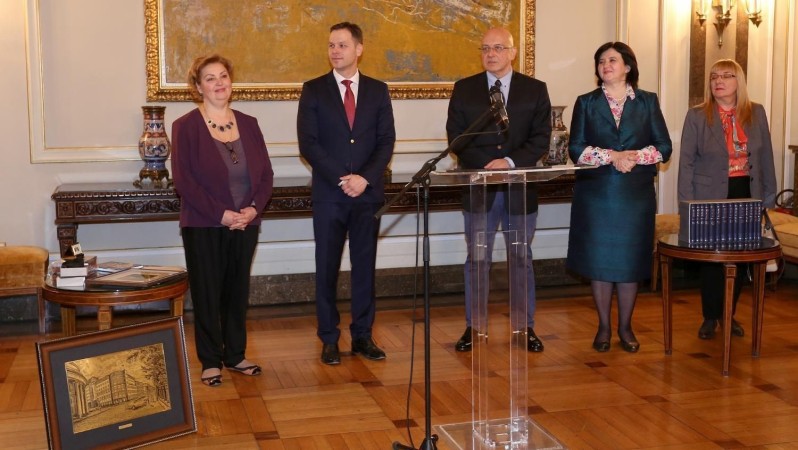 GOGOLJ I SLOVENI GOGOLJ I SLOVENI